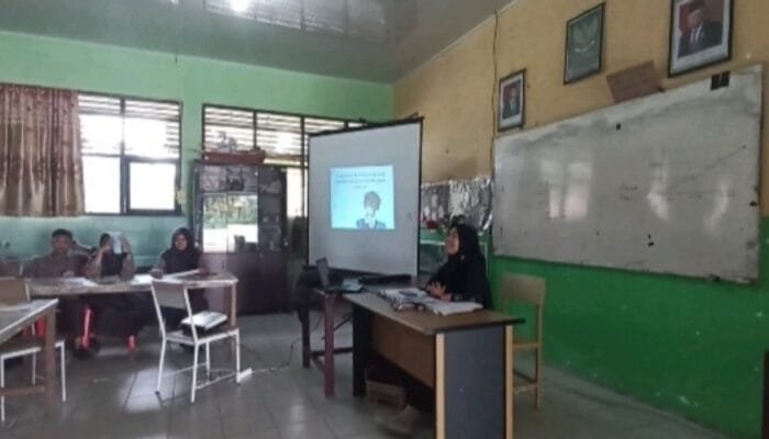 Spinnerwheel.com Digunakan Dalam Upaya Meningkatkan Minat Serta Keterampilan Komunikasi