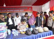 Kapolda Riau dan Pengurus DPD IKAL Lemhanas Riau Kunjungi Posko Pengamanan Natal dan Tahun Baru 2024