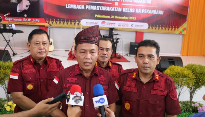 Cegah Gangguan Kamtib Jelang Nataru, Dir. Pengamanan dan Intelijen Ditjen Pemasyarakatan Berikan Penguatan di Lapas Pekanbaru Kanwil Kemenkumham Riau