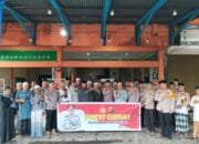 Polres Kuansing Gelar Jumat Curhat Usai Sholat Shubuh Berjamaah Sebagai Upaya Cooling System Jelang Pemilu 2024