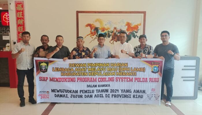 Pimpinan Harian LAM Kepulauan Meranti Datuk Seri Asnan Mahadar Dukung Program Cooling System Polda Riau