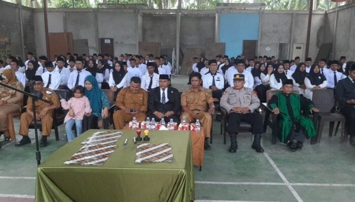 Polsek Kempas hadiri Pelantikan Pengawas TPS Se-Kecamatan Kempas