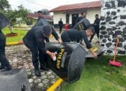 Subsatgas PHH Brimob Latihan phisik dan Sosialisasi Perkap 08 Tahun 2009 tentang Implementasi Prinsip dan Standar HAM dalam Penyelenggaraan Tugas Polri
