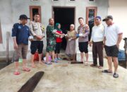 Cooling System Pemilu Damai, Kapolsek Perhentian Raja Gandeng TNI dan Nakes Menghimbau Pemilu Damai dan Membantu Warga Terdampak Banjir