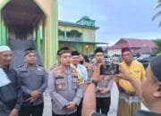 Kapolres Kampar Sholat Subuh Berjamaah Bersama Masyarakat Serta Cooling System Pemilu Damai