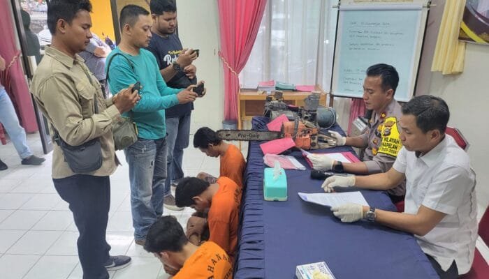 Dalam Waktu 2 Pekan Polsek Senapelan Berhasil Ungkap Kasus C3 ( Curat, Curas Dan Curanmor ) Pada 6 TKP Berbeda