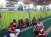 Melalui Program Sholat Maghrib dan Isya Berjamaah Polres Kuansing Sampaikan Pesan Kamtibmas Dalam Rangka Cooling System Pemilu Damai 2024