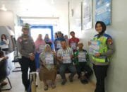 Polwan Cantik Satlantas Polres Rohil Cooling System di Kantor BRI KCP Ujung Tanjung