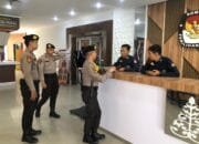 Subsatgas OMB LK 2023-2024 Tingkatkan Pengamanan di Kantor KPU Riau dan Bawaslu Riau