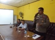 Dalam Momen Acara Rapat Musrendes, Bhabinkamtibmas Bripka Heri Insani Sampaikan Cooling System