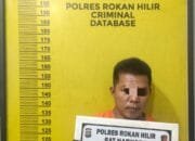 Kabur dari Pintu Belakang Saat Digerebek, Pengedar Sabu di Bagan Batu Diringkus Sat Res Narkoba Polres Rohil