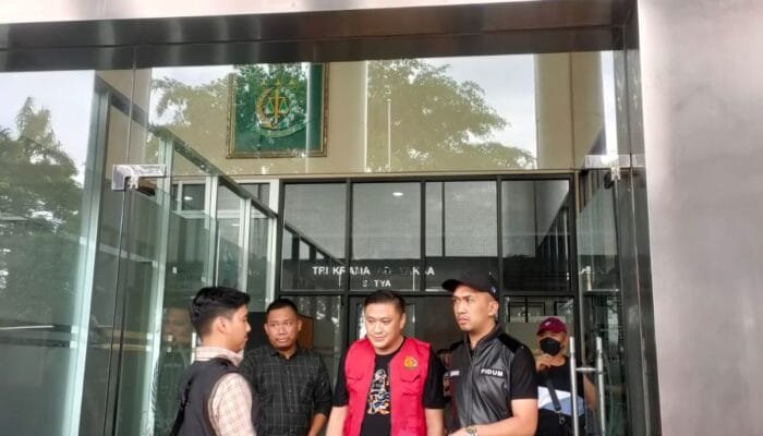 Tim Tabur Kejaksaan Agung Berhasil Mengamankan Buronan DPO Terpidana Roland Yahya