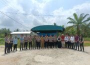 Kompi Siaga Power On Hand Polres Rohil Kawal Pemilu Ulang di TPS 01 Sei Manasib