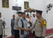 Polres Kuansing Gelar Shalat Subuh Berjamaah di Masjid Rahul Jadid Sebagai Bagian dari Cooling System Pemilu 2024