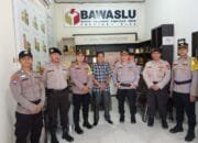 Satgas Preemtif Binmas Sambangi Kantor Bawaslu Provinsi Riau, Monitoring Situasi Semangati Petugas dan Personil Pengamanan Untuk Lebih Disiplin Dalam Bertugas