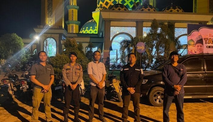 Polres Kuansing Giat Pengamanan Shalat Tarawih di Berbagai Masjid Selama Bulan Suci Ramadhan 1445 H Tahun 2024