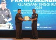 Kepala Kejaksaan Tinggi Riau Secara Resmi Menutup Kegiatan Pra Musrenbang Kejaksaan Tinggi Riau Tahun Anggaran 2025