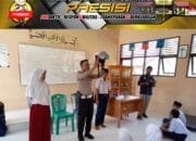 Sat Lantas Polres Kuansing Bersama ISDC Menggelar Program Police Go To School