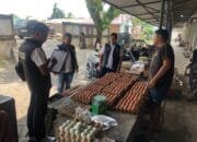 Pastikan Ketersediaan BaPok Serta Stabilitas Harga Sembako Jelang Lebaran, Satreskrim Polres Rohul Cek Gudang dan Pasar