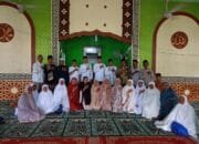 Tim Da’i Polri Polres Kuantan Singingi Menyampaikan Khutbah Idul Fitri di Masjid Nurul Iman