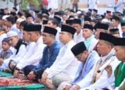 Ribuan Masyarakat Laksanakan Sholat Idul Fitri 1445 H / 2024 di Polres Siak
