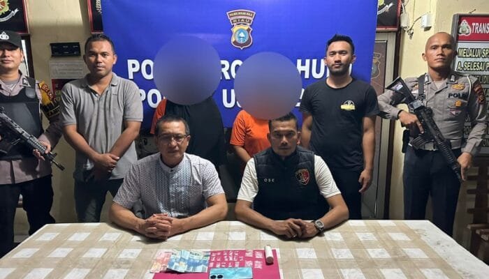 Dua Emak-emak, Diringkus Personil Polsek Ujung Batu Dalam Kasus Sabu Dengan Barang Bukti 3,51 Gram