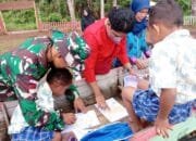 Anak TK Maranatha Bade Bermain dan Belajar di Alam Terbuka Bersama Personel Pos Bade Satgas Yonif 125/SMB
