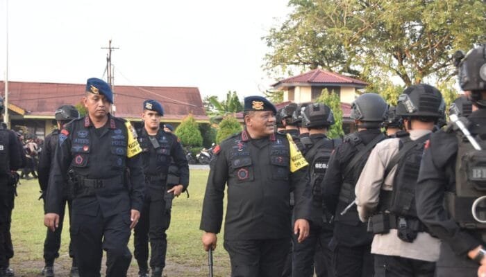Dansat Brimob Riau Terjunkan Ratusan Personil Amankan Kunker Presiden RI ke Kota Dumai
