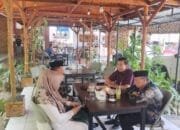 Calon Gubernur Riau DR H Firdaus ST MT Ngopi Bareng dengan Tokoh Masyarakat Rohil
