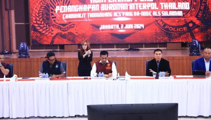 Polri Tangkap Buronan Thailand Paling Dicari