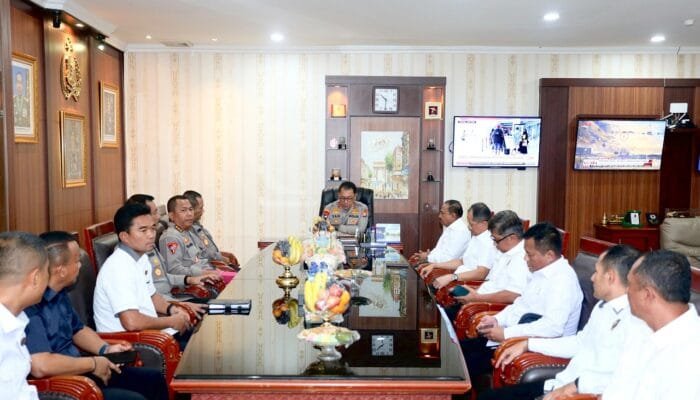 Irjen Pol Yan Fitri Halimansyah Terima Kunjungan Silaturahmi Tim Deputi Bidkoor Poldagri Tahun 2024 di Polda Kepri