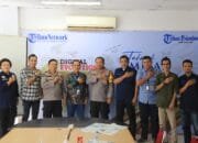 Kabid Humas Polda Riau Kombes Pol Anom Karbianto, SIK Melaksanakan Kunjungan Kemitraan ke Tribune Pekanbaru