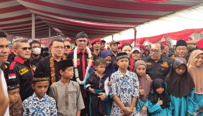 Ketum H. Hercules Resmikan Kantor DPD Grib Jaya Riau dan Santuni 300 Anak Yatim Piatu
