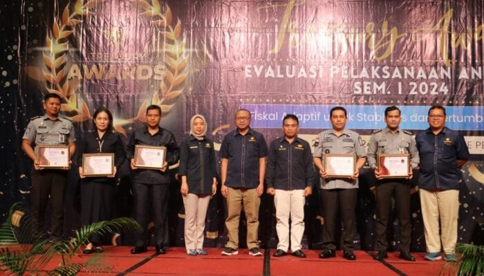 Kemenkumham Riau Borong Penghargaan di Evaluasi Anggaran Semester I