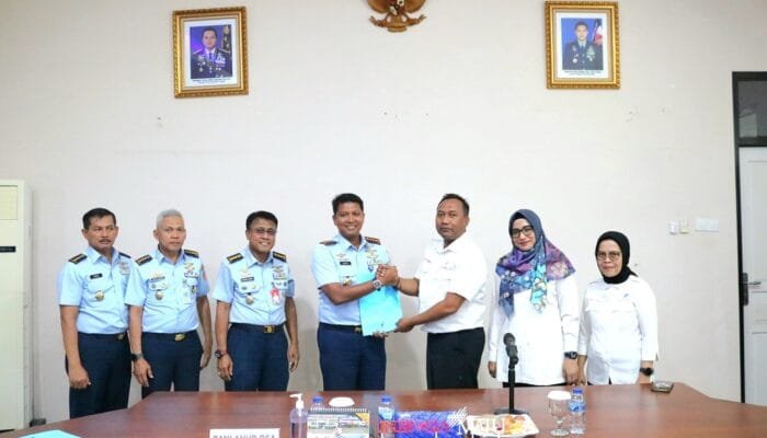 AirNav Indonesia dan TNI AU Lanud Raden Sadjad Natuna Resmi Sepakati Penggunaan BMN untuk Pelayanan Navigasi
