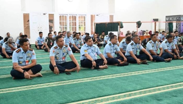 Lanud Roesmin Nurjadin Laksanakan Kajian Rutin Keagamaan