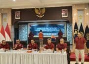 Kanwil Kemenkumham Riau Beserta Kantor Imigrasi Kelas 1 TPI Dumai Gelar Konferensi Pers Tindak Pidana Keimigrasian 2 WNA Thailand