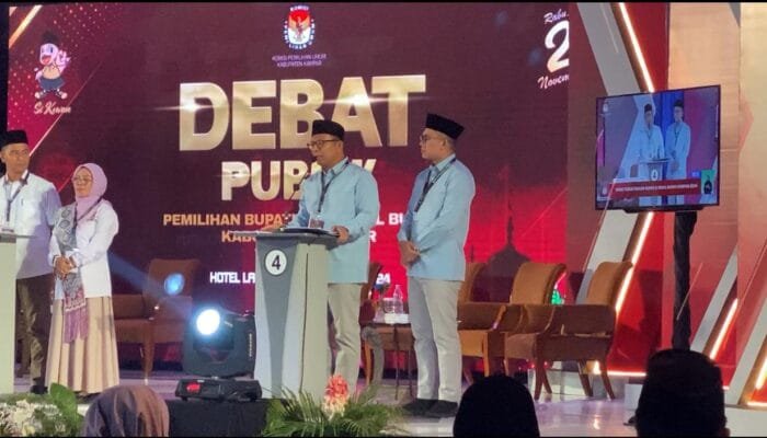 Debat Pilkada Kampar 2024, YUWIN Tidak Sempurna, Tapi Paling Layak Memimpin Kampar