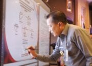 Kanwil Kemenkum Riau dan Kanwil Ditjenpas Riau Teken Komitmen Bersama Zona Integritas Menuju WBBM 2025
