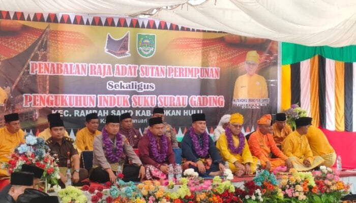 Polres Rohul Dukung Budaya Lokal, Hadiri Penambalan Raja Adat Surau Gading