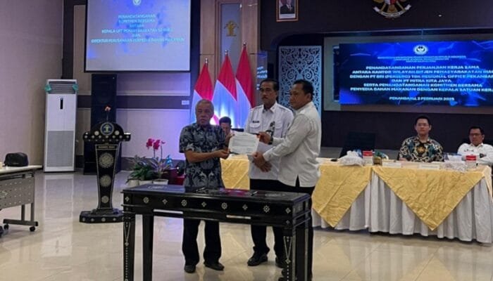 Peningkatan Pelayanan, Kalapas Pasir Pengaraian Tandatangani MoU di Kanwil Ditjenpas Riau