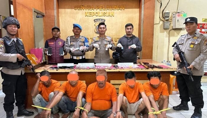 Berhasil Diamankan Lima Orang Tersangka Bersama Barang Bukti Narkotika Seberat 23,32 Gram