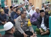Polres Dumai Tarawih Bersama Warga: Wujud Kehadiran Polri di Tengah Masyarakat