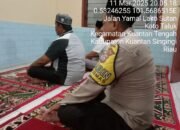 Polsek Kuantan Tengah Laksanakan Sholat Isya dan Tarawih Berjamaah Dalam Rangka Ops Tertib Ramadhan LK 2025