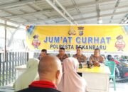 Polresta Pekanbaru dan Polsek Sukajadi Gelar “Jumat Curhat”, Warga Keluhkan Keamanan Lingkungan