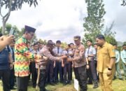 Peringati Hari Bumi Nasional, Kapolsek Tualang dan Kemenag Tanam 1 Juta Pohon di MAN Insan Cendekia Siak