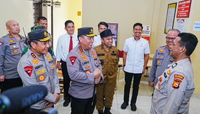 Apresiasi Pesantren Gratis, Kapolri “Perwirakan” Aiptu Jimmi Farma