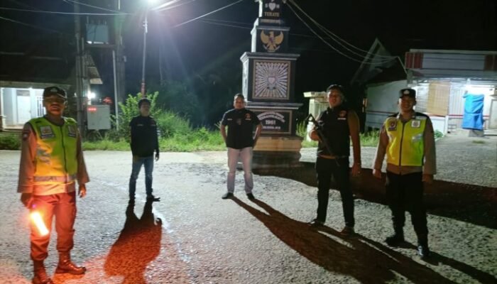 Polsek Belitang III Gelar Patroli Subuh untuk Jaga Keamanan Wilayah