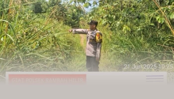 Polsek Rambah Hilir Gencar Patroli Karhutla, Edukasi Warga Cegah Kebakaran Sejak Dini