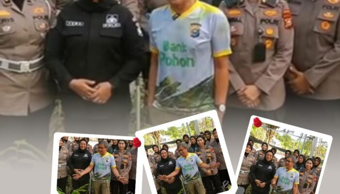 Rocky Gerung Apresiasi Peran Polwan Polda Riau di Tengah Aksi Damai DPRD